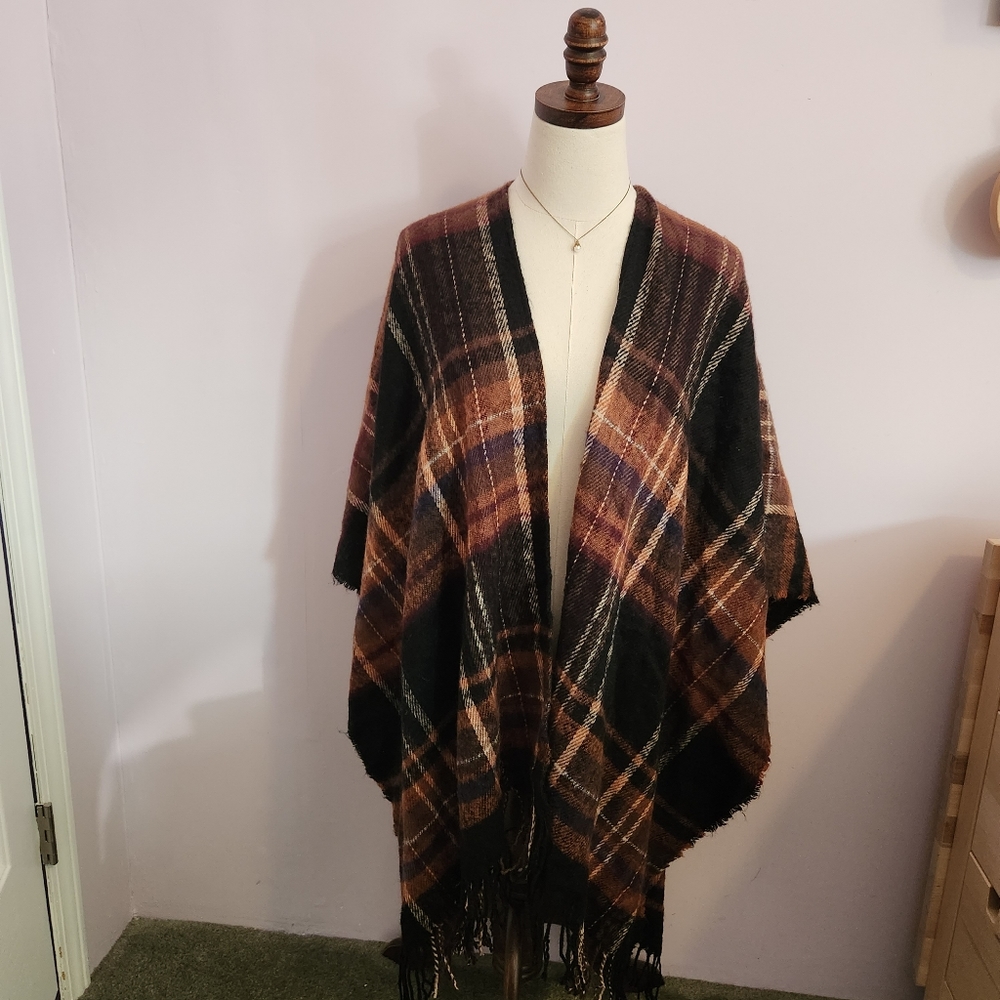 Apt. 9 Brown Black Plaid Shawl Scarf Wrap